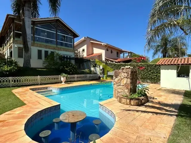 Chácara com 1000m² 5 quartos e 5 banheiros, à venda, no bairro Parque São Gabriel em Itatiba