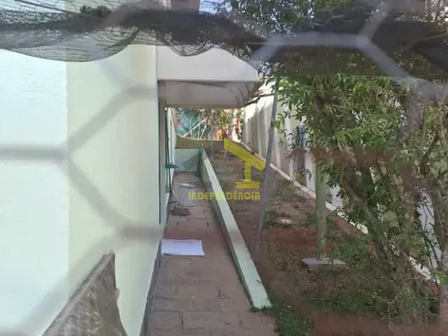 Chácara com 1000m² 5 quartos e 5 banheiros, à venda, no bairro Parque São Gabriel em Itatiba