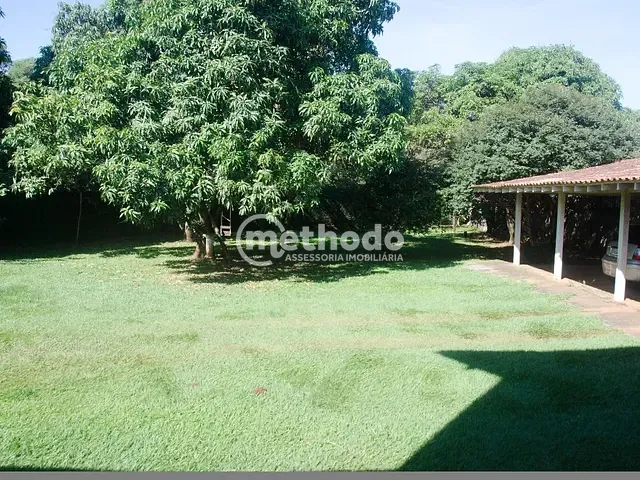 Chácara com 2000m² 4 quartos e 5 banheiros, à venda, no bairro Chácara Letônia em Americana
