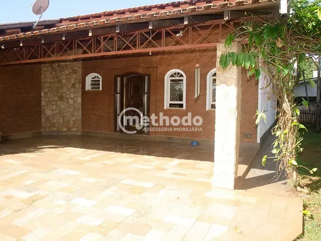 Chácara com 2000m² 4 quartos e 5 banheiros, à venda, no bairro Chácara Letônia em Americana