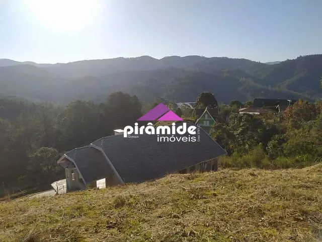 Chácara com 1140m² 3 quartos e 3 banheiros, à venda, no bairro Parque da Água Santa em Campos do Jordão