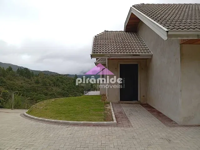 Chácara com 1140m² 3 quartos e 3 banheiros, à venda, no bairro Parque da Água Santa em Campos do Jordão
