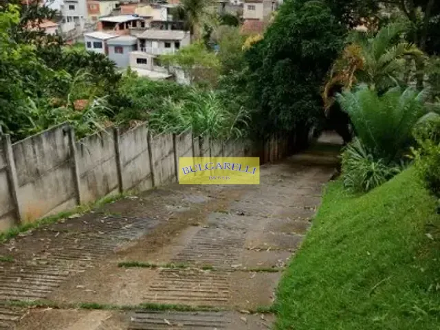 Chácara com 1180m² 2 quartos e 2 banheiros, à venda, no bairro Água das Flores em Jundiaí