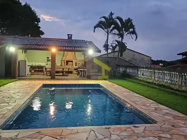 Chácara com 1000m² 6 quartos e 2 banheiros, à venda, no bairro Parque São Gabriel em Itatiba
