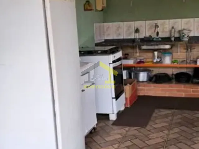 Chácara com 1000m² 6 quartos e 2 banheiros, à venda, no bairro Parque São Gabriel em Itatiba
