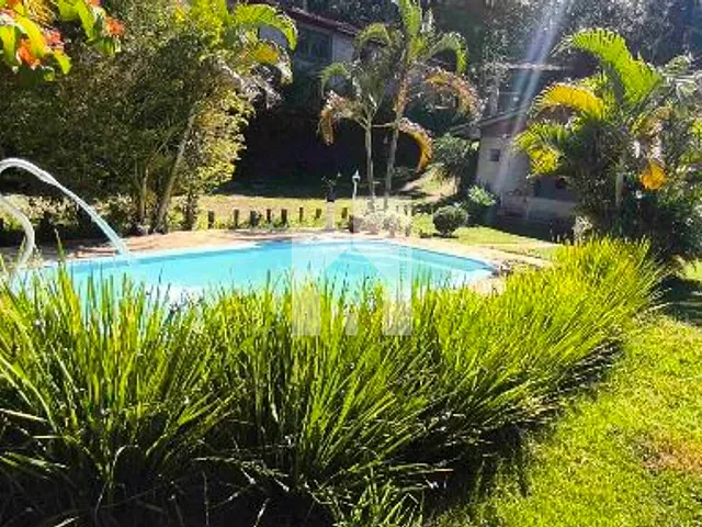 Chácara com 3100m² 2 quartos e 2 banheiros, à venda, no bairro Campo Largo em Jarinu