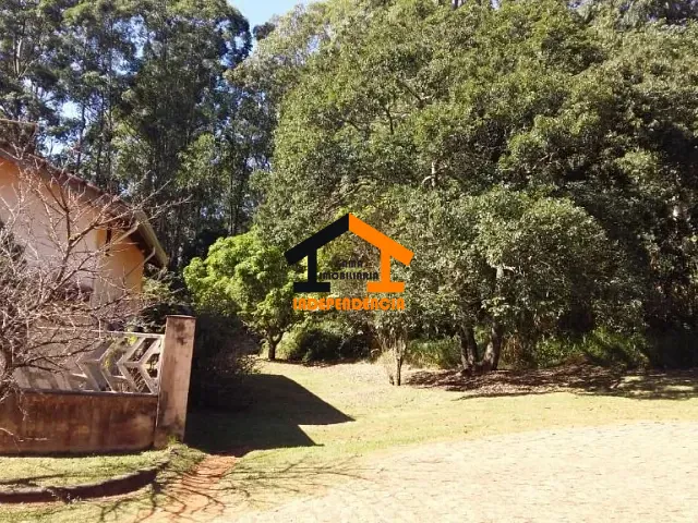 Chácara com 1000m² 2 quartos e 1 banheiro, à venda, no bairro Parque São Gabriel em Itatiba