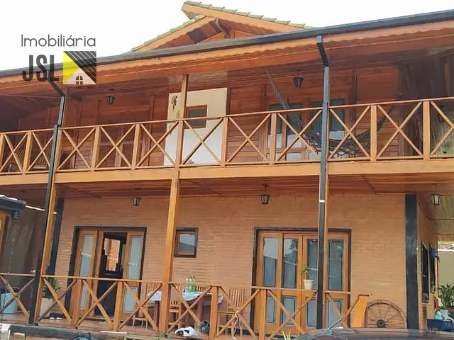 Chácara com 2314m² 3 quartos e 1 banheiro, à venda, no bairro Alto do Piracuama em Pindamonhangaba