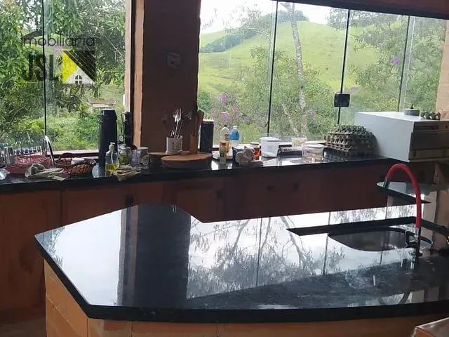 Chácara com 2314m² 3 quartos e 1 banheiro, à venda, no bairro Alto do Piracuama em Pindamonhangaba