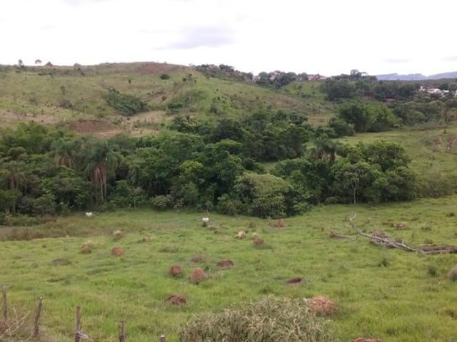 Chácara com 72600m², à venda, no bairro Águas da Prata em São José Dos Campos