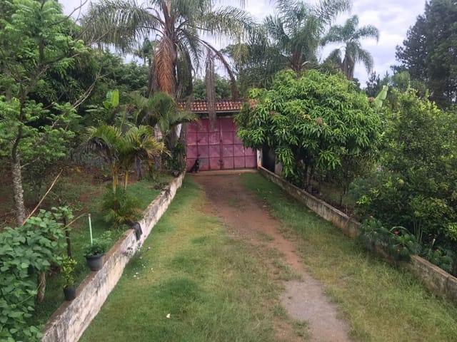 Chácara com 40m² 6 quartos e 8 banheiros, à venda, no bairro Água Espraiada (Caucaia do Alto) em Cotia