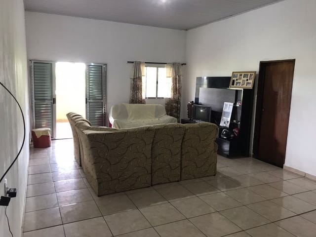 Chácara com 40m² 6 quartos e 8 banheiros, à venda, no bairro Água Espraiada (Caucaia do Alto) em Cotia