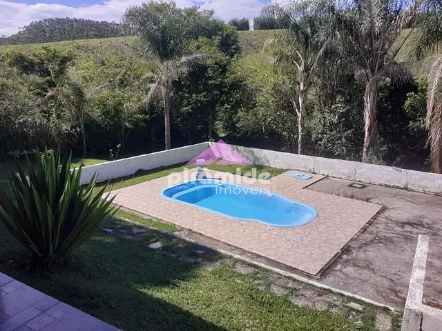 Chácara com 12000m² 3 quartos e 3 banheiros, à venda, no bairro Itapeva em Paraibuna
