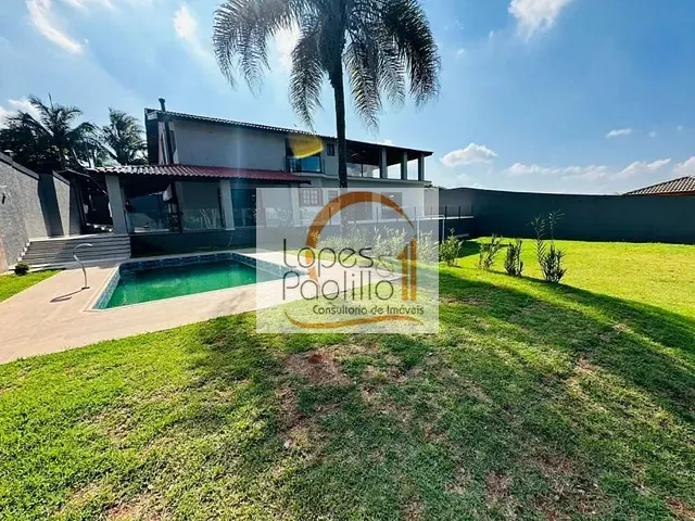 Chácara com 952m² 7 quartos e 4 banheiros, à venda, no bairro Vitória Régia em Atibaia