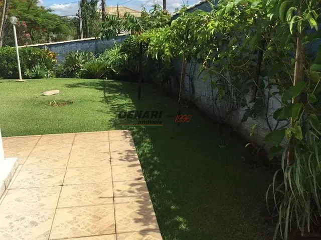 Chácara com 2500m² 6 quartos e 7 banheiros, à venda, no bairro Colinas do Mosteiro de Itaici em Indaiatuba