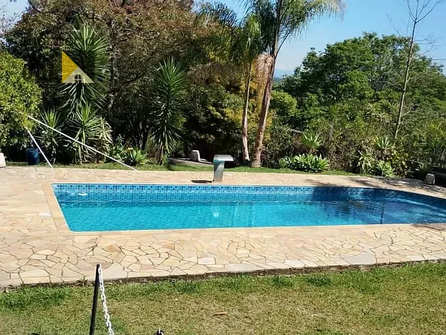 Chácara com 4640m² 3 quartos e 2 banheiros, à venda, no bairro Vila Velha em Caçapava