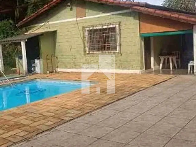 Chácara com 2000m² 2 quartos e 2 banheiros, à venda, no bairro Estância São Paulo em Campo Limpo Paulista