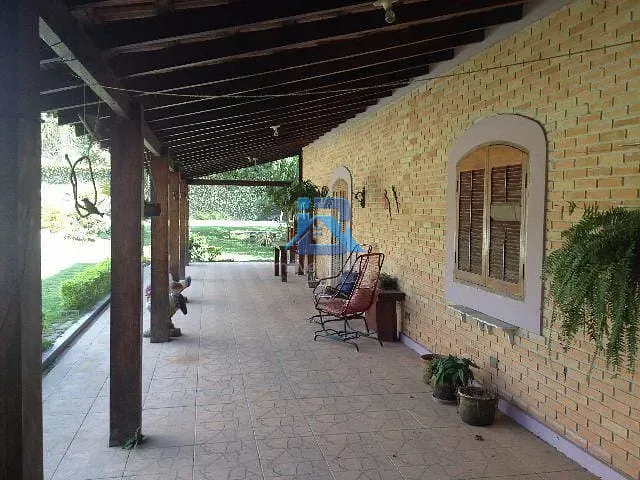 Chácara com 2000m² 3 quartos e 4 banheiros, à venda, no bairro Loteamento Caminhos do Sol em Itatiba