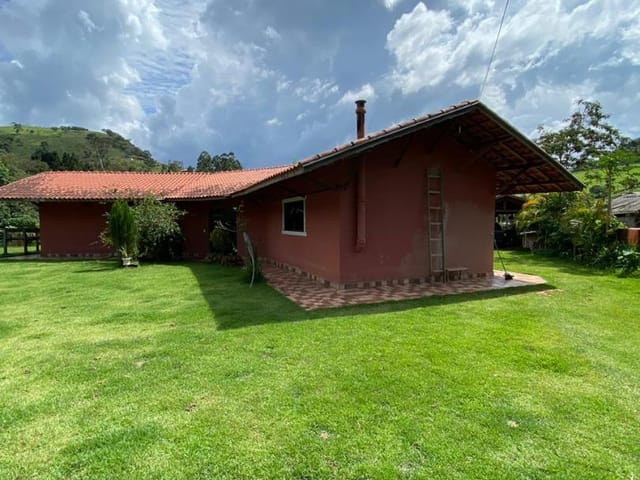 Chácara com 5000m² 1 quarto e 2 banheiros, à venda, no bairro Juncal em Extrema