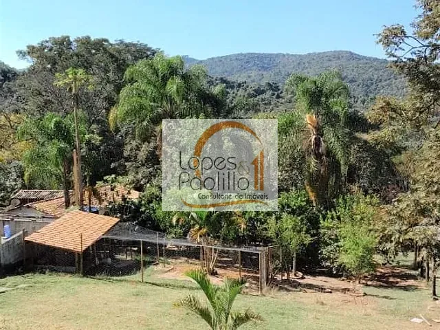 Chácara com 2000m² 3 quartos e 2 banheiros, à venda, no bairro Vicente Nunes em Nazaré Paulista