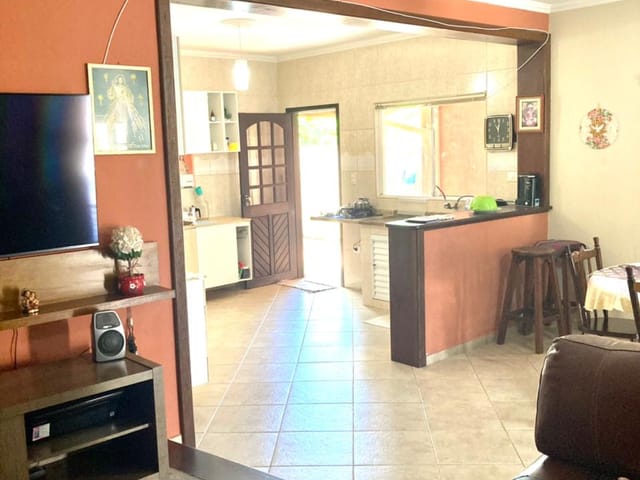 Chácara com 700m² 3 quartos e 4 banheiros, à venda, no bairro Pinhão em Taubaté