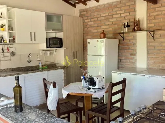 Chácara com 700m² 3 quartos e 4 banheiros, à venda, no bairro Pinhão em Taubaté