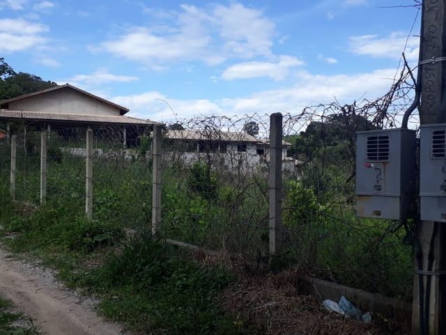 Chácara com 8m² 4 quartos e 3 banheiros, à venda, no bairro Furnas em Extrema