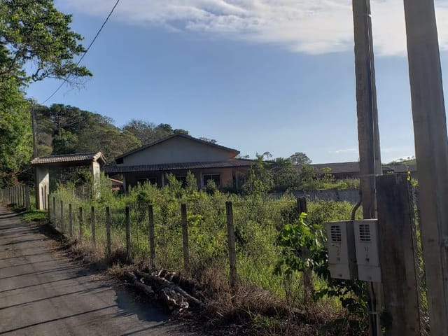 Chácara com 8m² 4 quartos e 3 banheiros, à venda, no bairro Furnas em Extrema