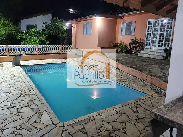 Chácara com 891m² 3 quartos e 3 banheiros, à venda, no bairro Jardim Imperial em Atibaia