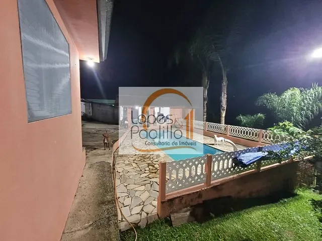 Chácara com 891m² 3 quartos e 3 banheiros, à venda, no bairro Jardim Imperial em Atibaia