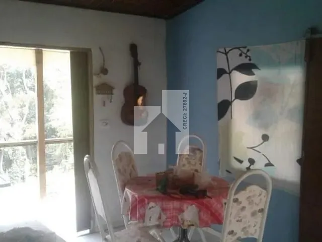 Chácara com 1000m² 4 quartos e 2 banheiros, à venda, no bairro Estância Santa Lúcia em Jarinu