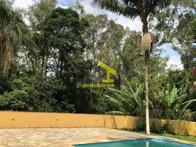 Chácara com 1200m² 3 quartos e 4 banheiros, à venda, no bairro Portal das Acácias em Santana de Parnaíba