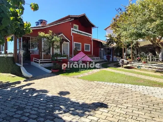 Chácara com 2400m² 10 quartos e 12 banheiros, à venda, no bairro Estância Velha em Cunha