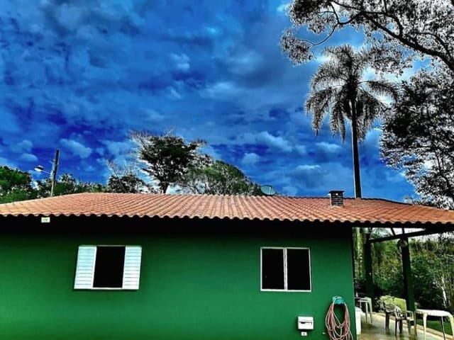 Chácara com 2700m² 3 quartos e 5 banheiros, à venda, no bairro Chácara Remanso (Caucaia do Alto) em Vargem Grande Paulista