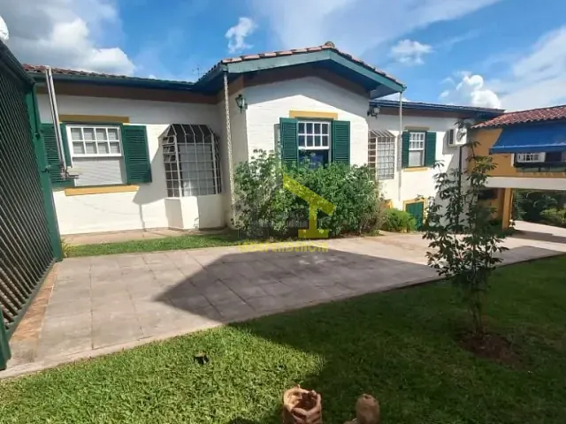 Chácara com 1247m² 3 quartos e 3 banheiros, à venda, no bairro Parque das Laranjeiras em Itatiba