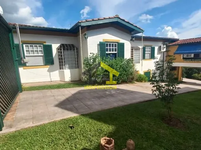 Chácara com 1247m² 3 quartos e 3 banheiros, à venda, no bairro Parque das Laranjeiras em Itatiba