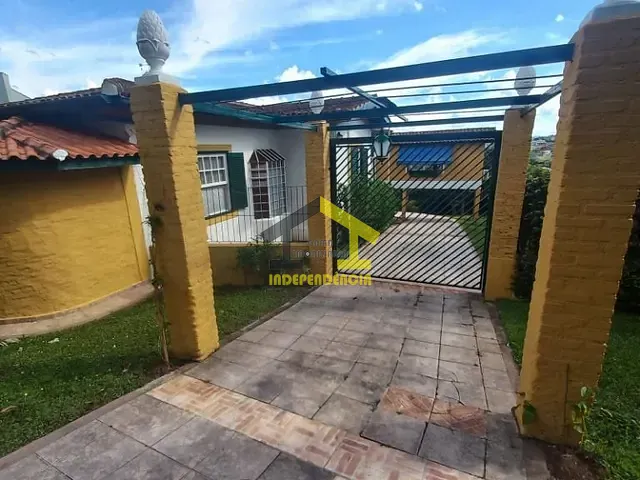 Chácara com 1247m² 3 quartos e 3 banheiros, à venda, no bairro Parque das Laranjeiras em Itatiba