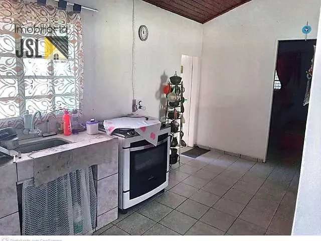 Chácara 2 quartos e 3 banheiros, à venda, no bairro Borda da Mata em Caçapava