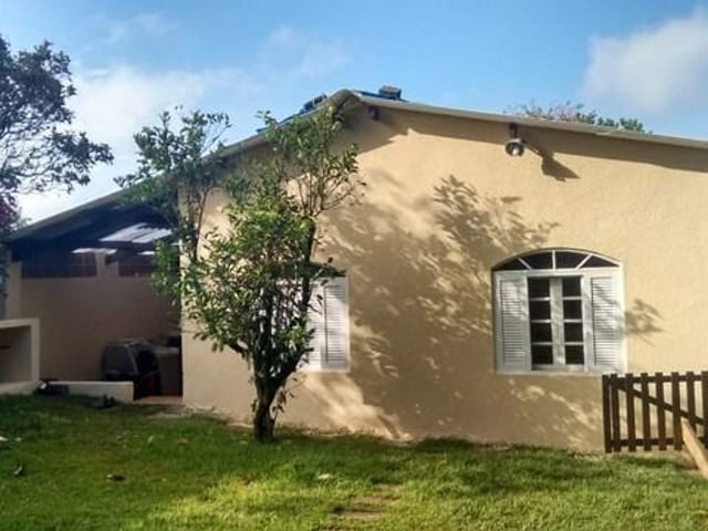 Chácara com 1000m² 3 quartos e 2 banheiros, à venda, no bairro Cristal Park em Santana de Parnaíba