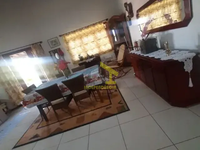 Chácara com 1200m² 3 quartos e 1 banheiro, à venda, no bairro Portal São Marcelo em Bragança Paulista
