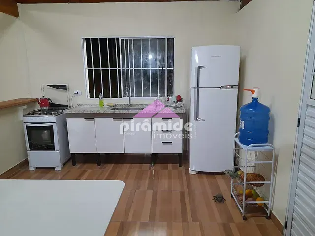 Chácara com 12000m² 2 quartos e 2 banheiros, à venda, no bairro Salto em Paraibuna