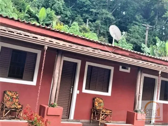 Chácara com 6000m² 7 quartos e 8 banheiros, à venda, no bairro Corumbá (Terra Preta) em Mairiporã