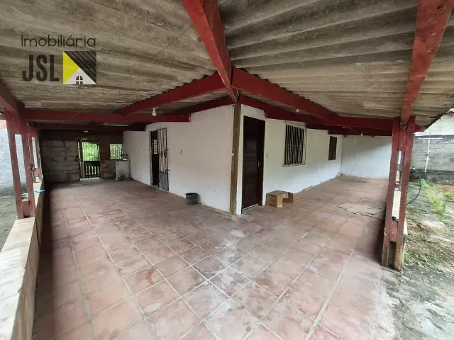 Chácara com 1400m² 2 quartos e 2 banheiros, à venda, no bairro Vila Velha em Caçapava