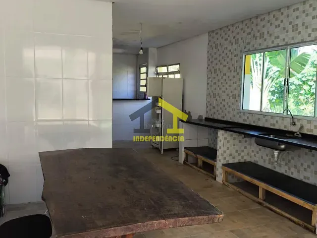 Chácara com 2000m² 3 quartos e 1 banheiro, para alugar, no bairro Recanto da Paz em Itatiba