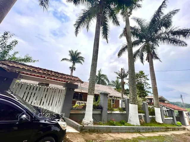 Chácara com 2000m² 5 quartos e 3 banheiros, à venda, no bairro Centro em Igaratá