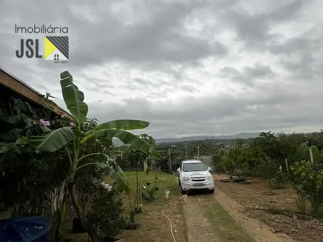 Chácara com 712m² 3 quartos e 2 banheiros, à venda, no bairro Tijuco Preto em Caçapava