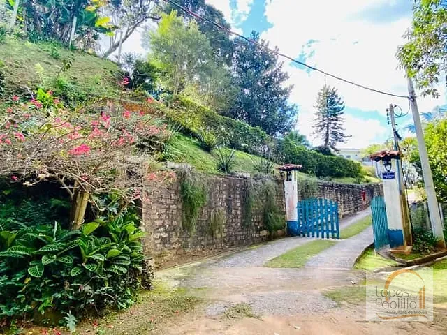 Chácara com 8288m² 3 quartos e 1 banheiro, à venda, no bairro Chácara Maringá I em Atibaia