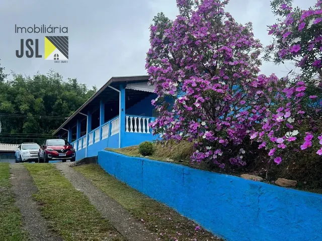 Chácara com 1940m² 3 quartos e 4 banheiros, à venda, no bairro Do Pedregulho em Caçapava