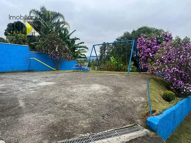 Chácara com 1940m² 3 quartos e 4 banheiros, à venda, no bairro Do Pedregulho em Caçapava
