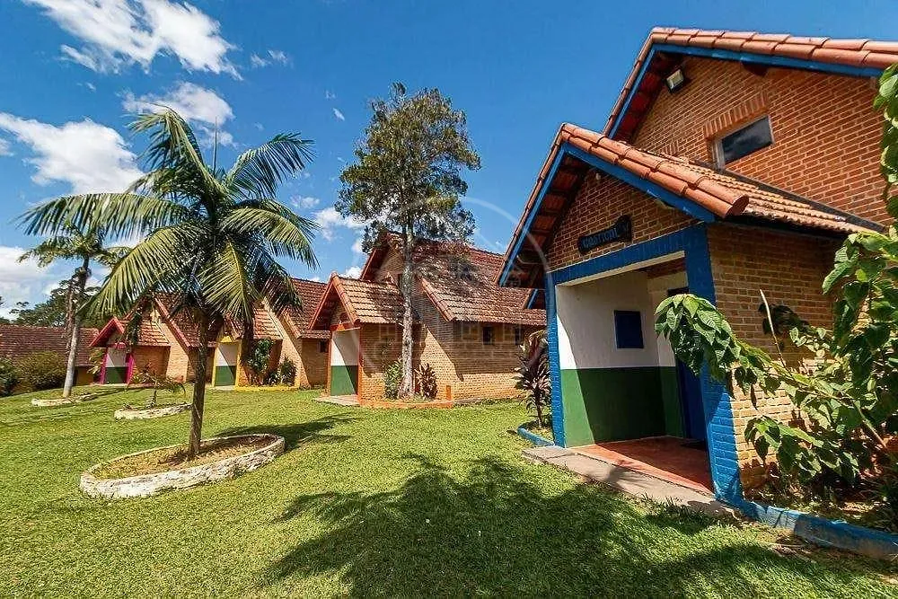 Sítio, 20 quartos, 2000 m² - Foto 1